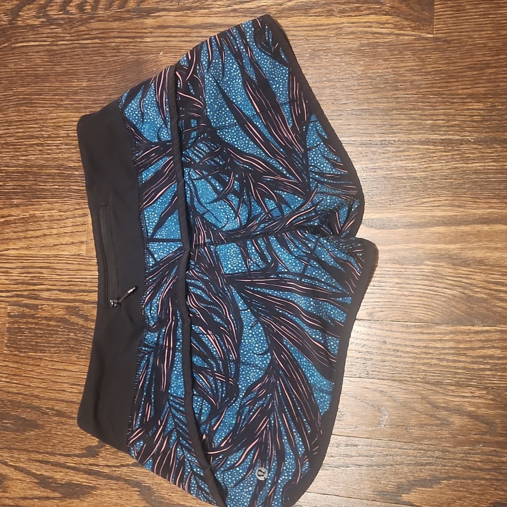 Lululemon Speed Short Size 6 - Picture 2 of 6